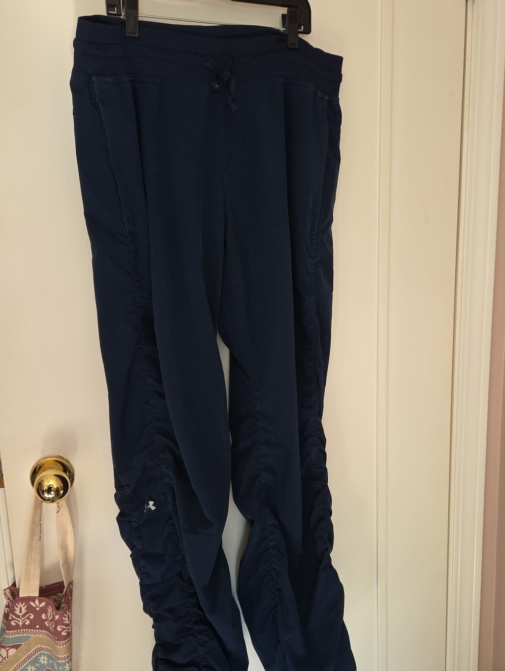 Under Armour Navy Womens Jogger Pants with Ruched Side Detail